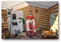   &raquo; Click to zoom ->