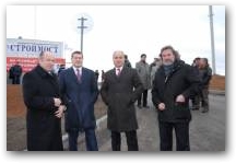   &raquo; Click to zoom ->