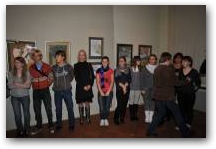   &raquo; Click to zoom ->