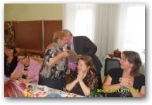   &raquo; Click to zoom ->