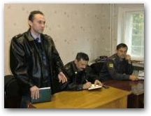   &raquo; Click to zoom ->