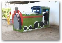   &raquo; Click to zoom ->