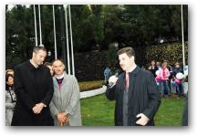   &raquo; Click to zoom ->