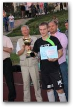   &raquo; Click to zoom ->