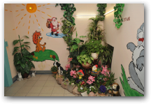   &raquo; Click to zoom ->