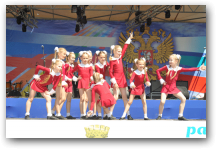   &raquo; Click to zoom ->