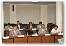   &raquo; Click to zoom ->