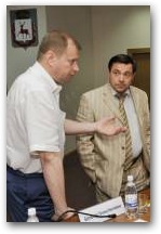   &raquo; Click to zoom ->