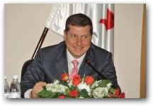   &raquo; Click to zoom ->