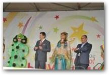   &raquo; Click to zoom ->