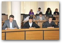   &raquo; Click to zoom ->