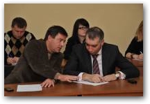   &raquo; Click to zoom ->