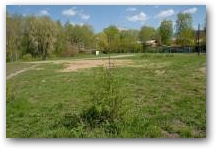   &raquo; Click to zoom ->