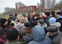 По просьбе жителей  депутаты изучают ситуацию с предполагаемым  строительством на склоне оврага