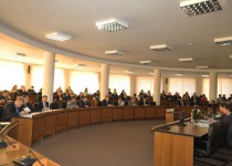 Депутаты основательно подготовились к заседанию городской Думы