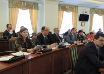 Руководитель фракции «Единой России» в городской Думе Елизавета Солонченко приняла участие в заседании координационного совета
