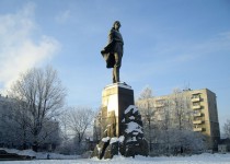 28 марта исполняется 145 лет со дня рождения А.М.Горького. Глава города О.В. Сорокин возложит цветы к памятнику знаменитого писателя