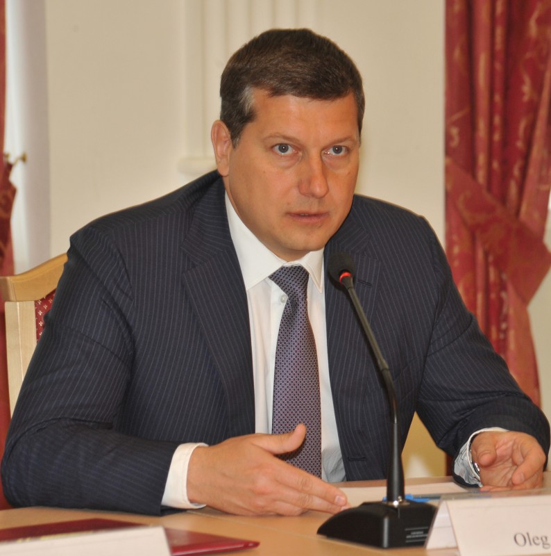 «Парконы - эффективная мера контроля за неправильно припаркованным транспортом, которая не влияет на скорость и безопасность движения на магистралях», - Олег Сорокин