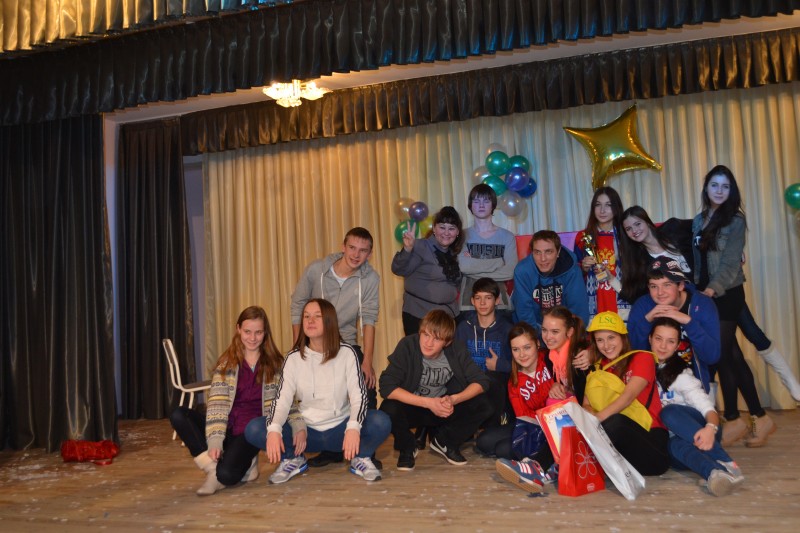 Депутат Ольга Балакина поддержала школьный КВН