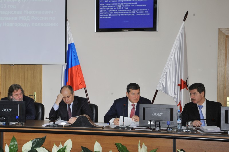 Депутаты обсудили итоги работы правоохранительных органов в 2013 году и наметили планы по дальнейшему взаимодействию