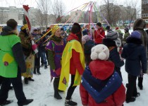 Масленичные гулянья в Автозаводском районе