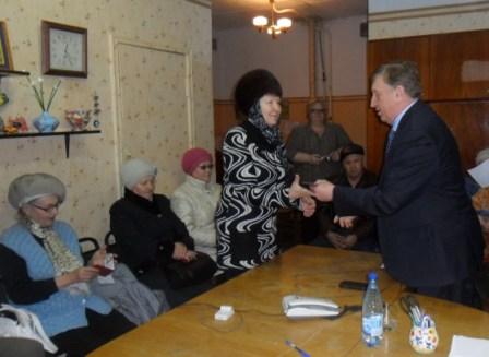 Управдомы Автозаводского района получили удостоверения