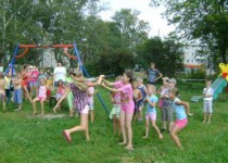 На территории Автозаводского района стартовал проект «Дворовая практика»