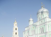 «Мы помним и чтим духовные подвиги Серафима Саровского, которые и в наше время воодушевляют многих верующих на добрые дела» - Олег Сорокин