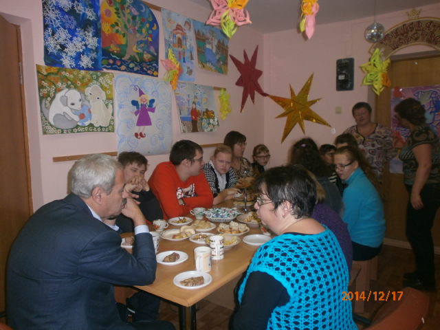 Депутат Марк Фельдман поздравил детей с наступающим Новым годом