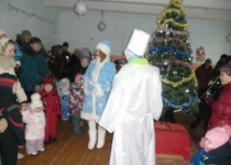 Новогодняя елка для детей прошла в деревне Бешенцево