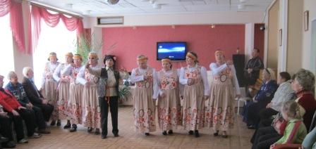 Новогодняя карусель