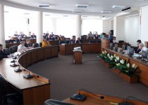 Комиссия по бюджетной финансовой и налоговой политике  контролирует процесс исполнения бюджетных обязательств