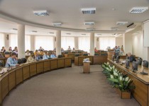 Комиссия по развитию города, строительству и архитектуре требует от собственников ответственного отношения к содержанию своих объектов