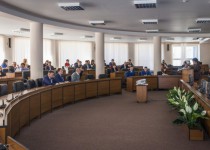 «Город должен принять в собственность 7 тысяч гектаров лесов, чтобы не допускать нарушений природоохранного законодательства», - Михаил Кузнецов