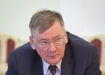 «Когда мы примем стратегию развития, в том числе дорожного строительства, тогда в городе будет порядок», - Николай Сатаев