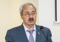 Выступление председателя комиссии по бюджетной, финансовой и налоговой политике Марка Фельдмана на публичных слушаниях по исполнению бюджета города за 2015 год