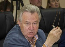 Александр Сериков: «Важно продумать экономические рычаги, которые будут поощрять рекламу и вывески на кириллице»