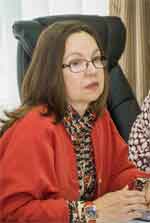 «Давайте искать выразительные средства,  новые приемы в своем родном языке»