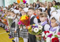 «Учителя должны давать не только новые знания, но и  нравственные ориентиры, которые помогут ребенку стать достойным гражданином нашей великой страны», - Иван Карнилин