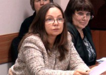 «Давайте искать выразительные средства,  новые приемы в своем родном языке»