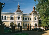 «В Нижнем Новгороде представители всех национальностей и конфессий всегда жили в мире и согласии, поэтому духовный мир нижегородцев богат и разнообразен», - Иван Карнилин