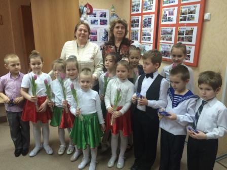 Музыкальный подарок к празднику