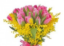 Участницы Великой Отечественной войны принимают поздравления