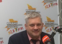 «Мы  предлагаем пересмотреть систему капремонта и включить в перечень работ утепление дома, причем не в последнюю, а желательно - в первую очередь», - Александр Котельников