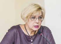 Доклад на публичных слушаниях директора департамента экономического развития, предпринимательства и закупок И.Н.Семашко «Об итогах социально-экономического развития города Нижнего Новгорода за 2016 год»