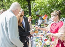 «Важно вовлекать жителей в жизнь двора, микрорайона и города», - Елизавета Солонченко