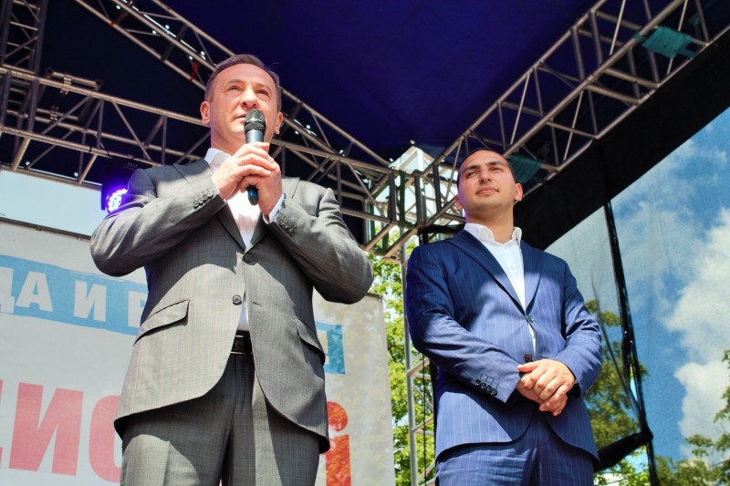 Николай Ингликов открыл «Парад дружбы народов России» в Нижнем Новгороде