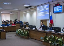 Бюджетные ассигнования перераспределены в интересах уличного освещения и общественного транспорта