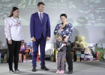 «Каждое письмо особенного ребенка уходит к благотворителям, которые выполняют новогодние пожелания детей», - Михаил Кузнецов