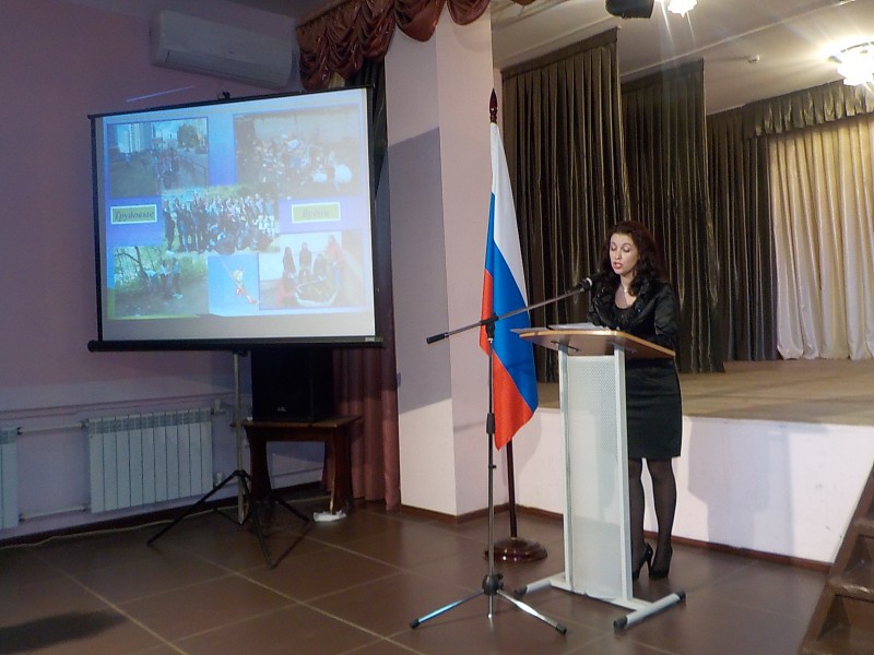 Депутат Ольга Балакина поблагодарила Совет общественного самоуправления «Верхние Печеры»  за большую работу и плодотворное сотрудничество